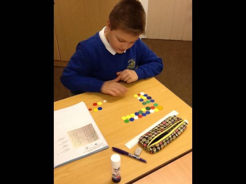 Huxley Primary School Years 5 and 6 Explore Visual Mathematics