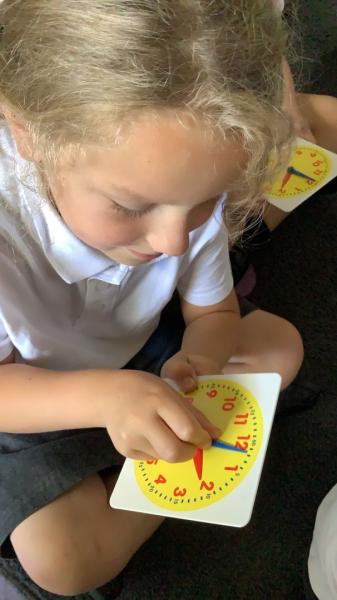 Year 1 Telling the Time to the Hour