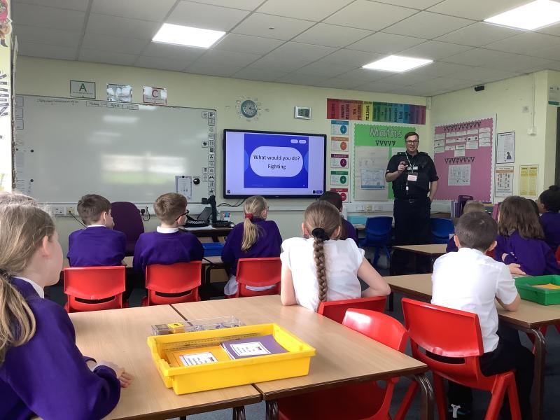 Year 5 - PSHE - PCSO Visit